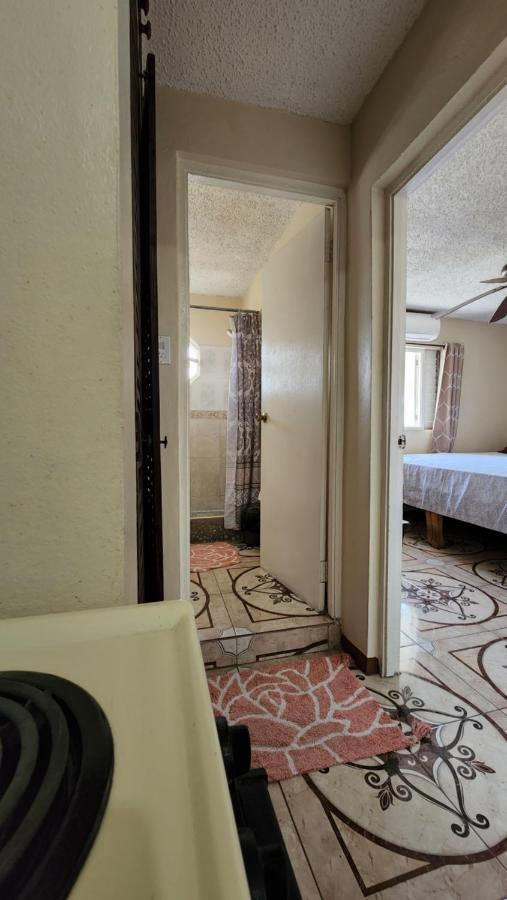 Oaklands Oasis Apartamento Kingston Exterior foto